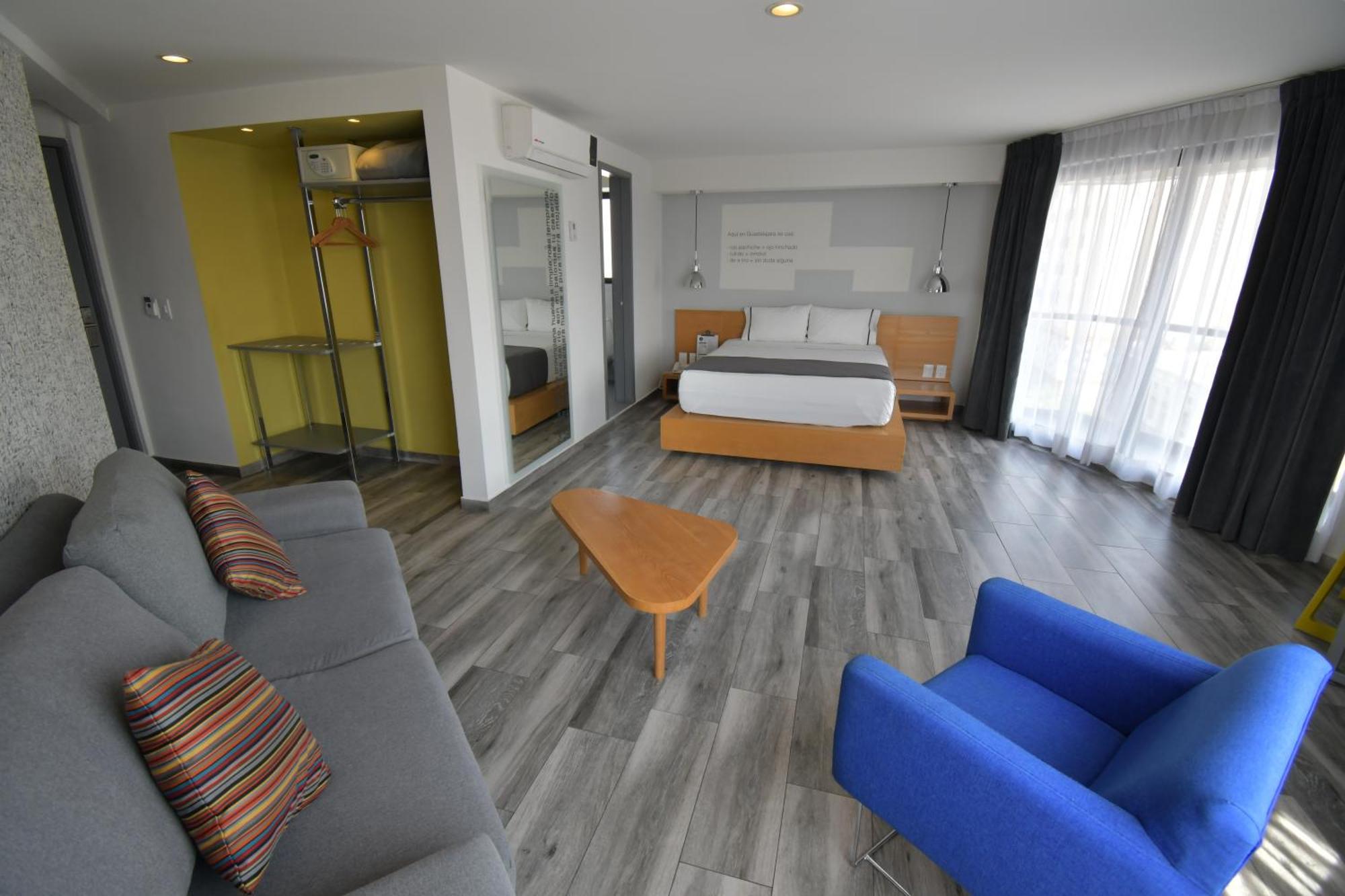 Hotel Perla Central Guadalajara Esterno foto