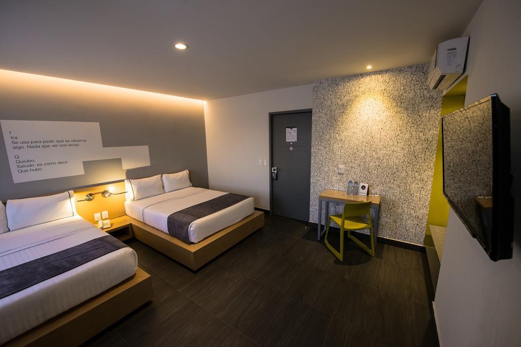 Hotel Perla Central Guadalajara Esterno foto